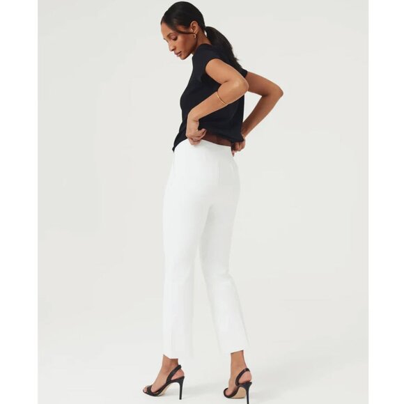 SPANX On-The-Go Pull On Kick Flare Pants Classic White Sz M
